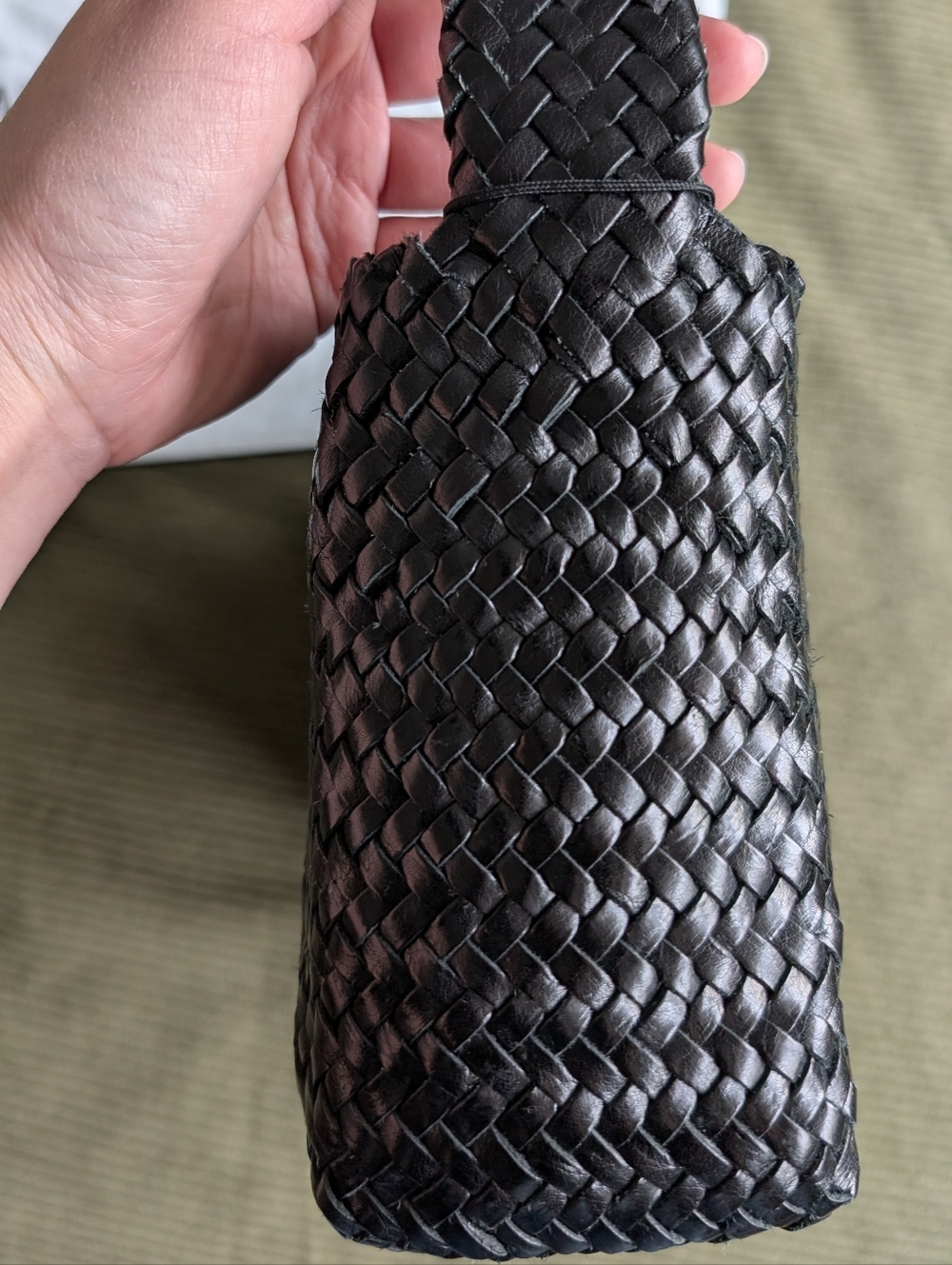 Massimo Dutti Nappa leather woven bag - Picture 11 of 13